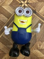 Миньон танцующий